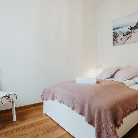 Sight Main Square & Main Train Station & Planty Apartment Krakow Ngoại thất bức ảnh