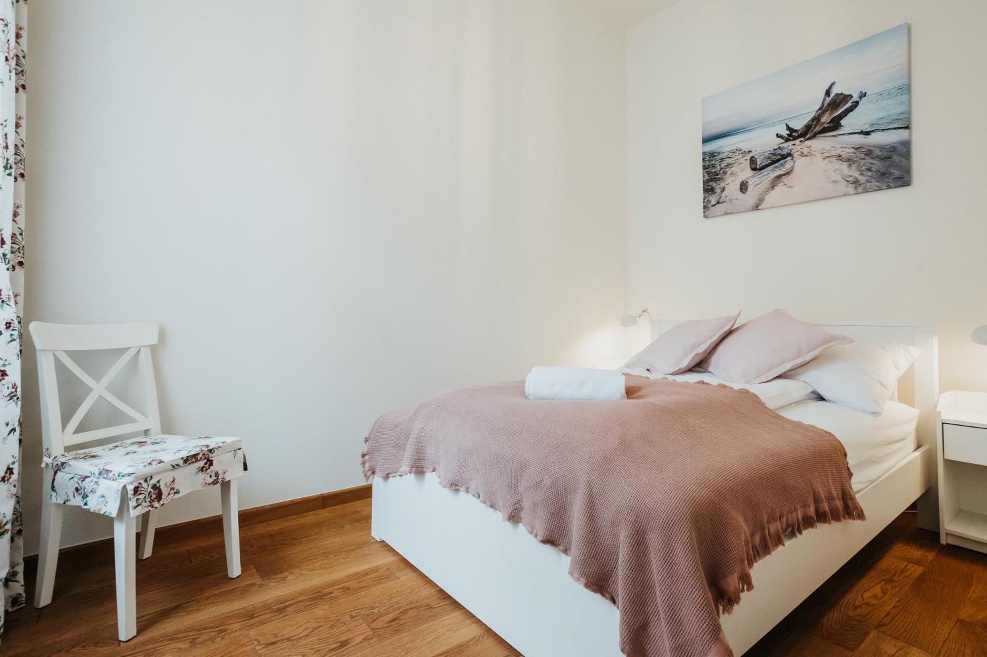Sight Main Square & Main Train Station & Planty Apartment Krakow Ngoại thất bức ảnh