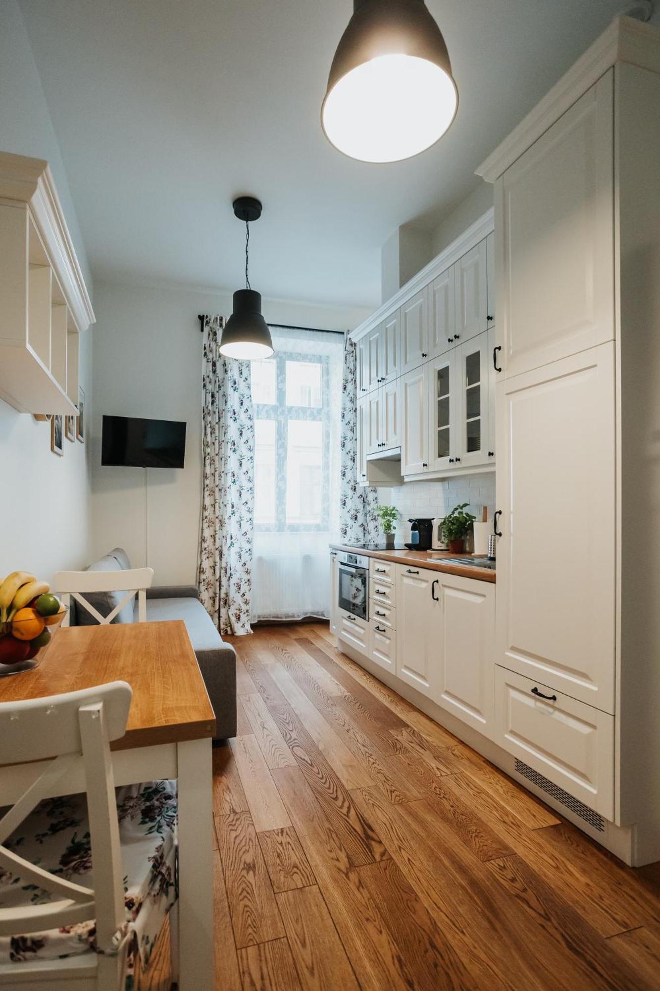 Sight Main Square & Main Train Station & Planty Apartment Krakow Ngoại thất bức ảnh