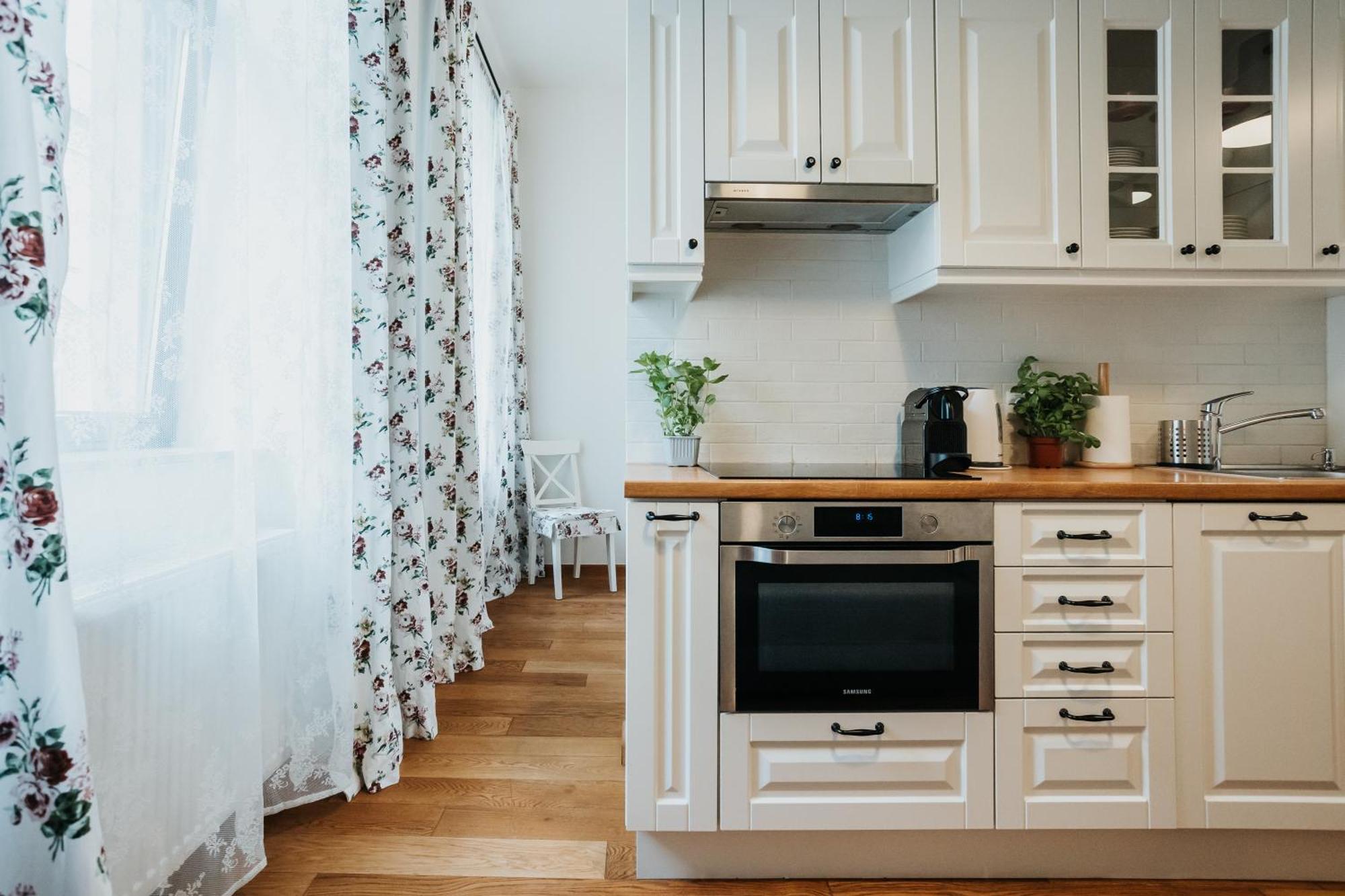 Sight Main Square & Main Train Station & Planty Apartment Krakow Ngoại thất bức ảnh